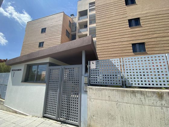 Foto 1 de Piso en venta en calle Picos de Europa de 2 habitaciones con terraza y piscina