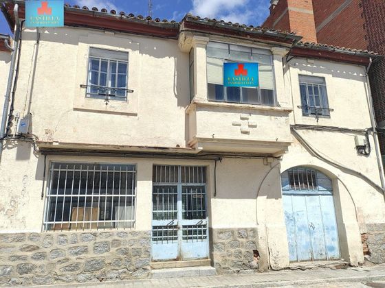 Foto 1 de Xalet en venda a Santo Tomás de 5 habitacions amb terrassa i garatge
