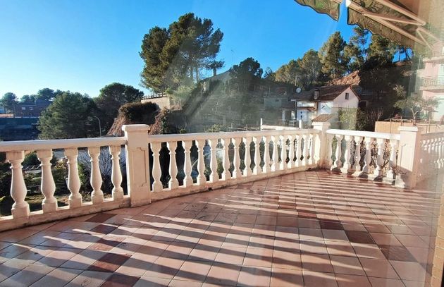 Foto 1 de Venta de casa en Viladecavalls de 4 habitaciones con terraza y piscina