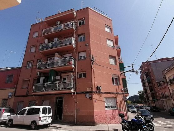 Foto 1 de Piso en venta en Creu de Barberà de 2 habitaciones con terraza y balcón