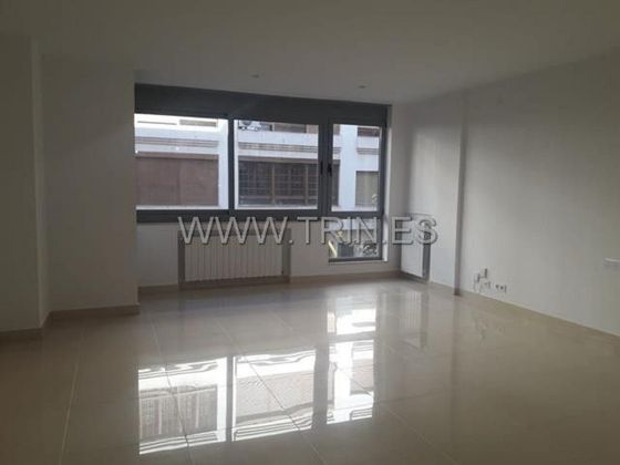 Foto 1 de Alquiler de piso en Centro - El Pilar de 3 habitaciones con garaje y muebles