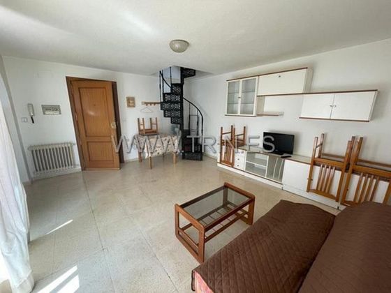 Foto 2 de Dúplex en lloguer a Universidad de 1 habitació amb terrassa i mobles