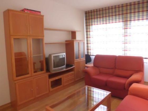 Foto 1 de Venta de piso en calle Severo Ochoa de 2 habitaciones con terraza y muebles