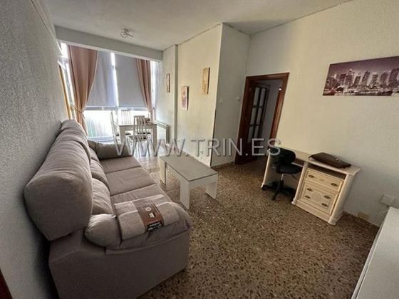 Foto 1 de Pis en lloguer a calle Galicia de 3 habitacions amb mobles i aire acondicionat