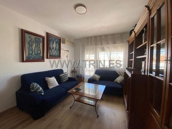 Foto 1 de Alquiler de piso en avenida Rey Santo de 3 habitaciones con terraza y muebles