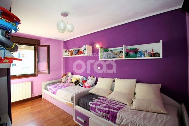 Foto 1 de Pis en venda a Santurtzi de 3 habitacions amb garatge i balcó