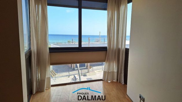 Foto 1 de Pis en venda a Arenys de Mar de 2 habitacions amb balcó i aire acondicionat