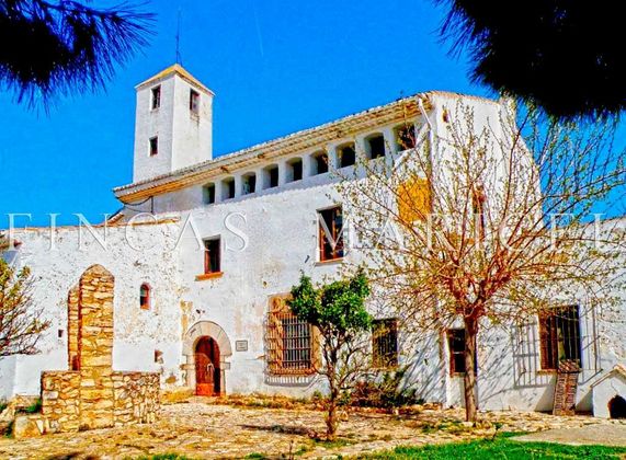 Foto 1 de Casa rural en venda a Sant Pere de Ribes Centro de 13 habitacions i 2141 m²