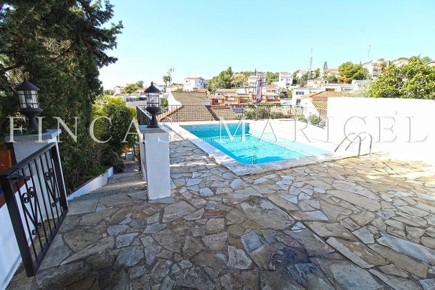 Foto 2 de Venta de chalet en Levantina - Montgavina - Quintmar de 4 habitaciones con terraza y piscina