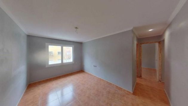 Foto 1 de Pis en venda a Can Borrell - La Plana de Lledó de 3 habitacions i 70 m²