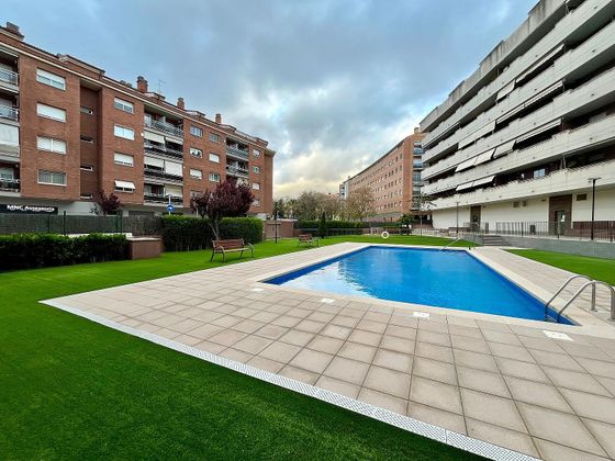 Foto 2 de Venta de ático en Sant Joan Despí de 4 habitaciones con terraza y piscina