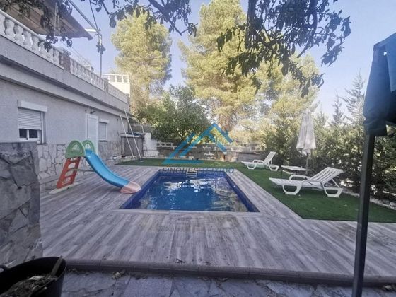 Foto 1 de Casa en venda a Piera de 4 habitacions amb terrassa i piscina