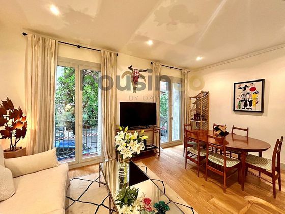 Foto 2 de Piso en alquiler en Castellana de 3 habitaciones con muebles y balcón