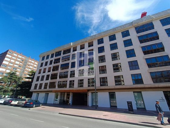 Foto 1 de Pis en venda a Plaza España - Villa Pilar - Reyes Católicos - Vadillos de 4 habitacions amb garatge i ascensor