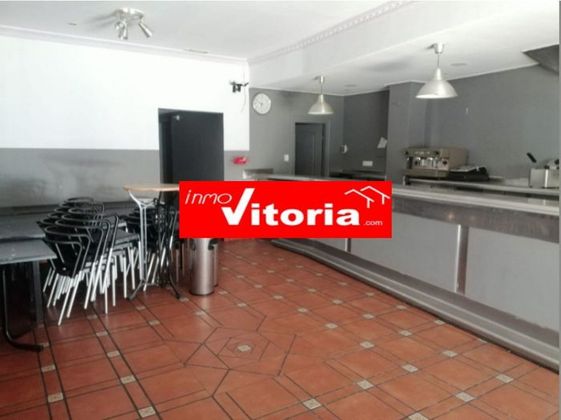 Foto 1 de Local en venta en Centro - Vitoria-Gasteiz de 82 m²