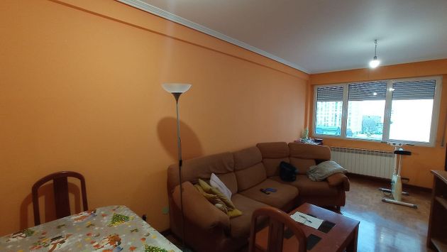 Foto 2 de Piso en venta en Sansomendi - Ali de 3 habitaciones con terraza y garaje