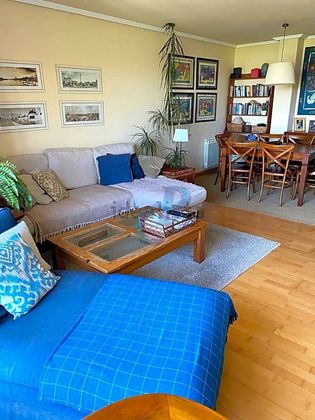 Foto 2 de Piso en venta en Mesoiro de 4 habitaciones con terraza y garaje