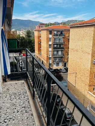 Foto 1 de Venta de piso en Alcoy/Alcoi de 3 habitaciones con balcón
