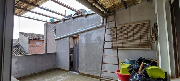 Foto 1 de Casa en venda a Benifaió de 4 habitacions amb terrassa i garatge