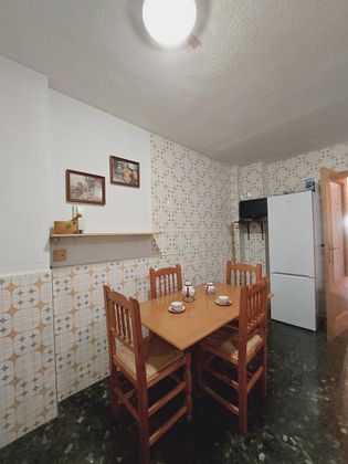Foto 2 de Pis en venda a Benifaió de 3 habitacions amb garatge i balcó