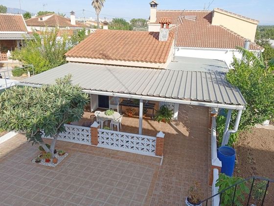 Foto 1 de Chalet en venta en Los Felipes - Corral de Carmelo de 5 habitaciones con terraza y piscina