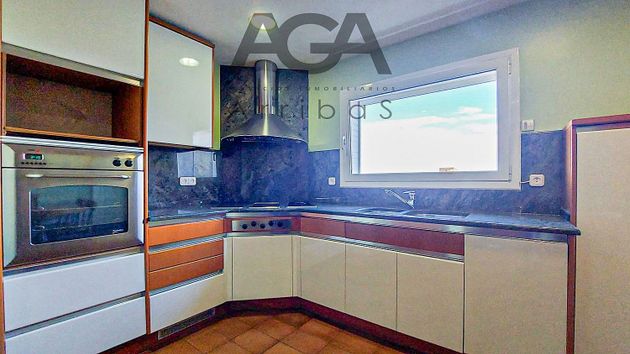 Foto 2 de Ático en venta en Centre - Badalona de 3 habitaciones con terraza y aire acondicionado
