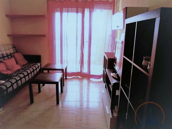 Foto 1 de Pis en venda a Zona Galúa-Calnegre de 1 habitació amb terrassa i piscina