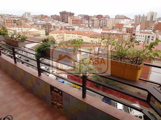 Foto 2 de Pis en venda a Centro - Cáceres de 2 habitacions amb terrassa i balcó