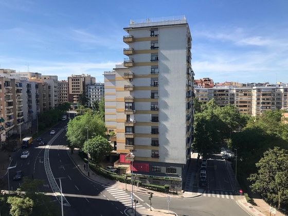 Foto 1 de Pis en venda a Centro - Cáceres de 3 habitacions amb terrassa i balcó