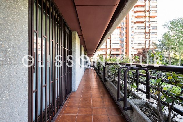 Foto 2 de Pis en venda a Peñagrande de 5 habitacions amb terrassa i piscina