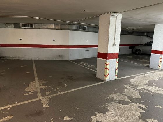 Foto 2 de Garatge en lloguer a plaza De Ponent de 12 m²