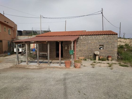Foto 1 de Casa rural en venda a El Romeral de 2 habitacions amb terrassa i jardí