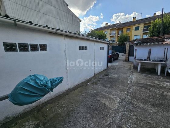 Foto 1 de Casa en venda a Tona de 10 habitacions amb terrassa i garatge