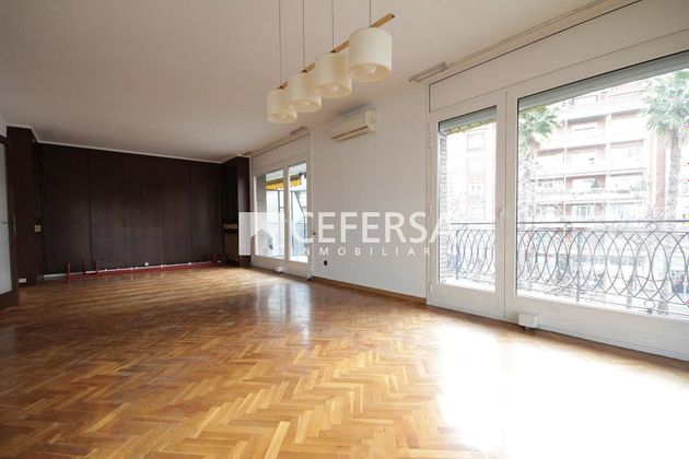Foto 2 de Alquiler de piso en Sant Gervasi - La Bonanova de 5 habitaciones con terraza y garaje