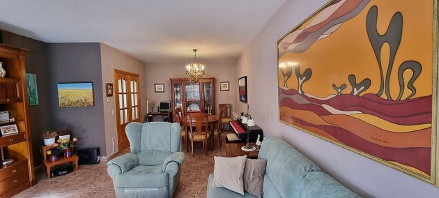 Foto 2 de Casa adossada en venda a Torrijos de 5 habitacions amb garatge i balcó