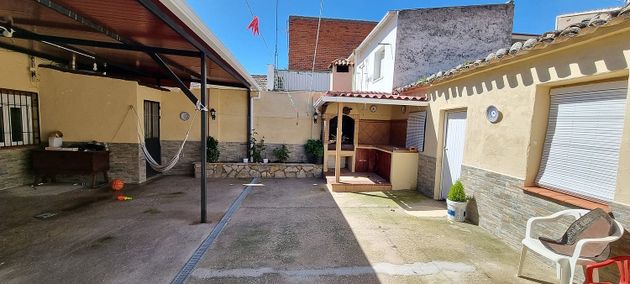 Foto 1 de Casa en venda a Torrijos de 3 habitacions amb aire acondicionat i calefacció