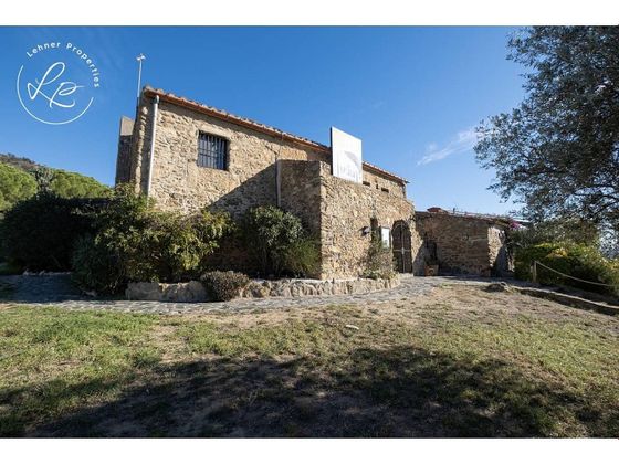 Foto 2 de Casa rural en venda a Palau-Saverdera de 4 habitacions amb terrassa i piscina