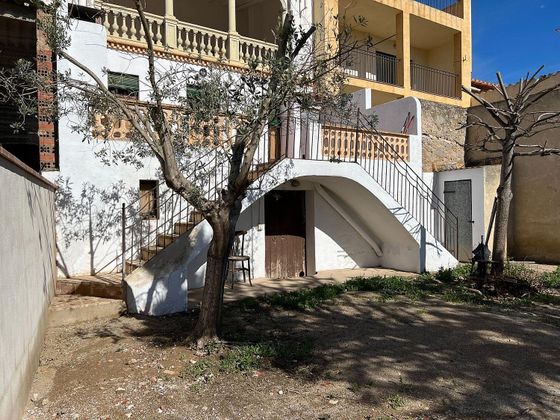Foto 2 de Casa en venda a Torroella de Fluvià de 5 habitacions amb terrassa i jardí