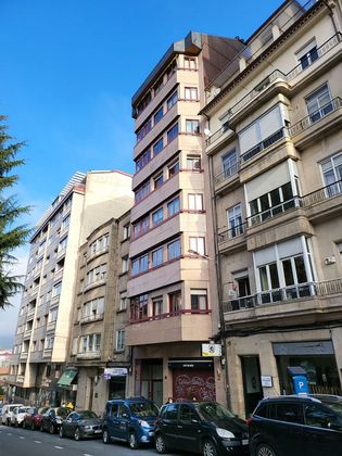 Foto 1 de Pis en venda a calle CL Concejo de 5 habitacions amb garatge i balcó
