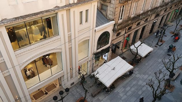 Foto 1 de Dúplex en venda a paseo CL de 3 habitacions amb balcó i aire acondicionat