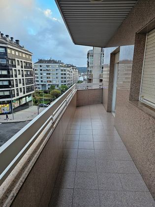Foto 2 de Pis en venda a calle Nosa Señora Da Saínza de 4 habitacions amb garatge i balcó