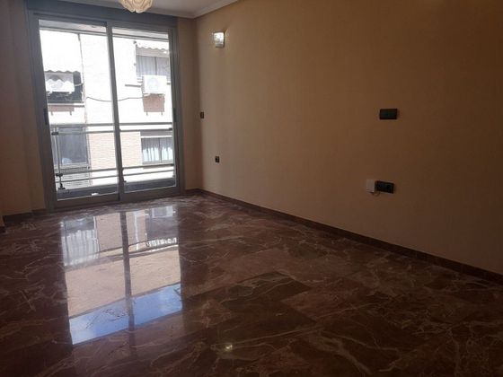 Foto 2 de Venta de piso en Paus - Poligono San Blas de 2 habitaciones con terraza y garaje