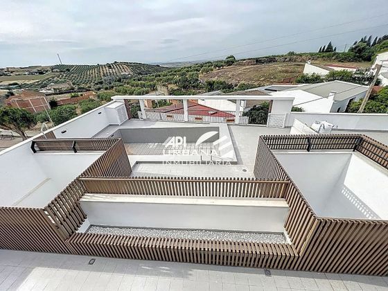 Foto 2 de Venta de casa adosada en Montemayor de 3 habitaciones con piscina y garaje