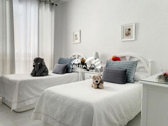 Foto 2 de Xalet en venda a Lucena de 3 habitacions amb terrassa i aire acondicionat
