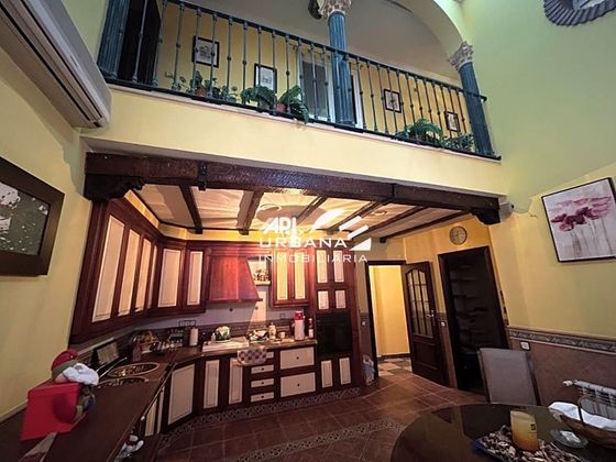Foto 2 de Xalet en venda a Lucena de 4 habitacions amb terrassa i balcó