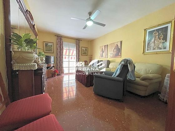 Foto 2 de Piso en venta en Lucena de 2 habitaciones con garaje y aire acondicionado