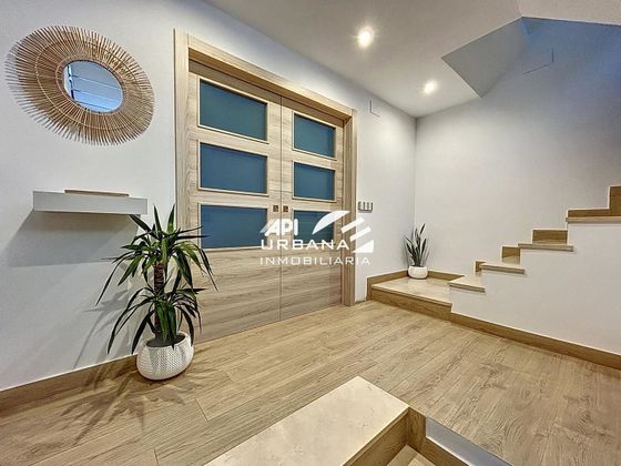 Foto 1 de Casa adosada en venta en Lucena de 4 habitaciones con terraza y aire acondicionado