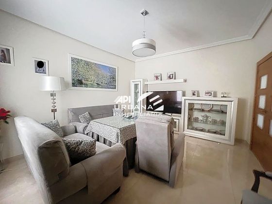 Foto 2 de Chalet en venta en Lucena de 3 habitaciones con terraza y balcón