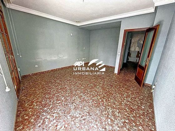 Foto 1 de Dúplex en venta en Lucena de 3 habitaciones y 113 m²