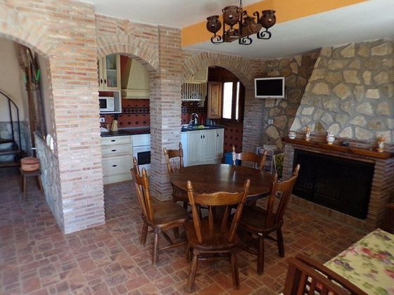 Foto 2 de Casa rural en venta en Castril de 9 habitaciones con terraza y jardín